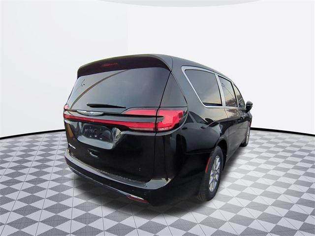 new 2025 Chrysler Pacifica car, priced at $43,476