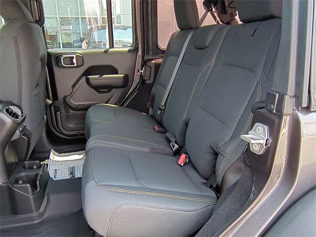 new 2025 Jeep Wrangler car, priced at $44,567