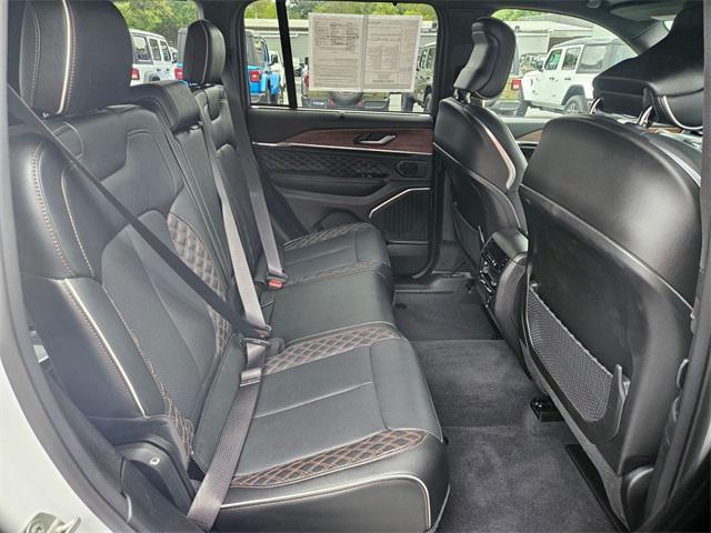 used 2023 Jeep Grand Cherokee car
