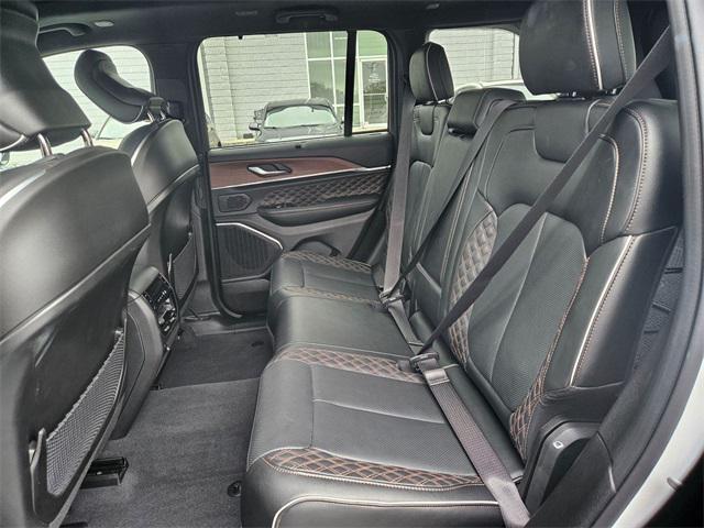 used 2023 Jeep Grand Cherokee car