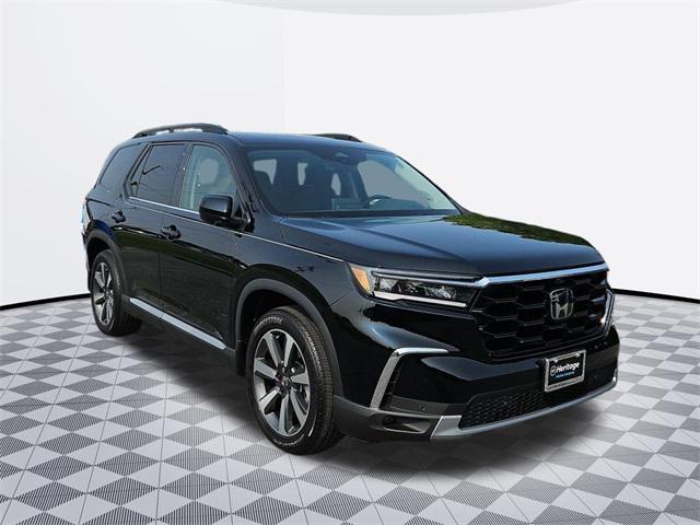 used 2023 Honda Pilot car, priced at $46,300