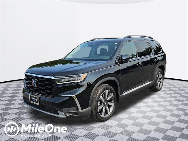 used 2023 Honda Pilot car, priced at $46,300