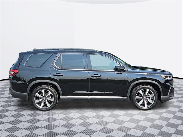 used 2023 Honda Pilot car, priced at $46,300