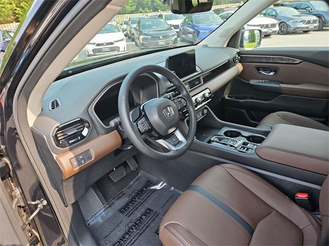 used 2023 Honda Pilot car, priced at $46,300