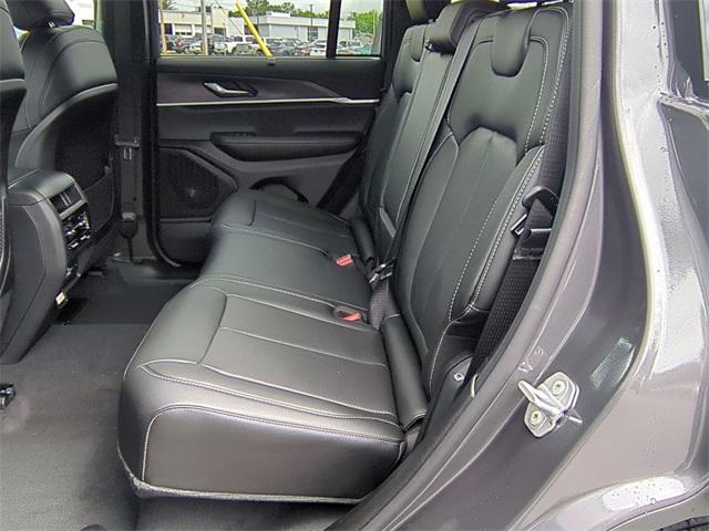 new 2025 Jeep Grand Cherokee car, priced at $46,838