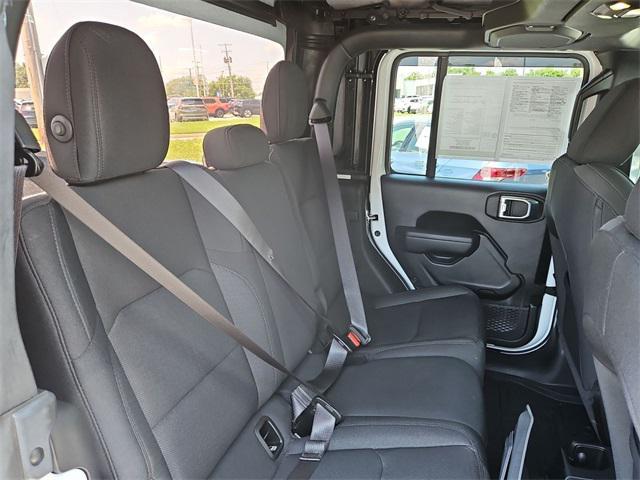 used 2023 Jeep Gladiator car, priced at $31,200