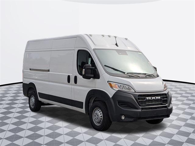 new 2025 Ram ProMaster 2500 car, priced at $46,597