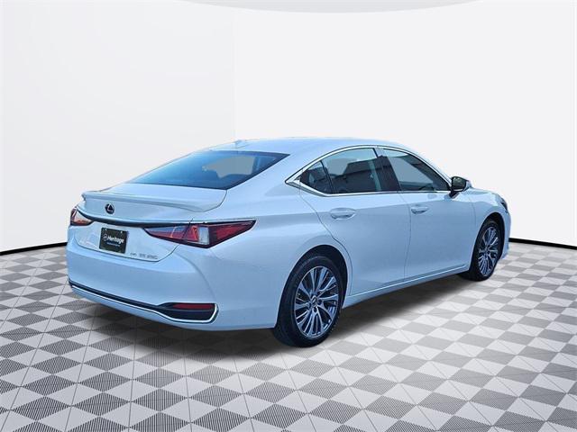 used 2021 Lexus ES 250 car, priced at $27,800