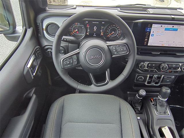 new 2025 Jeep Gladiator car, priced at $37,534