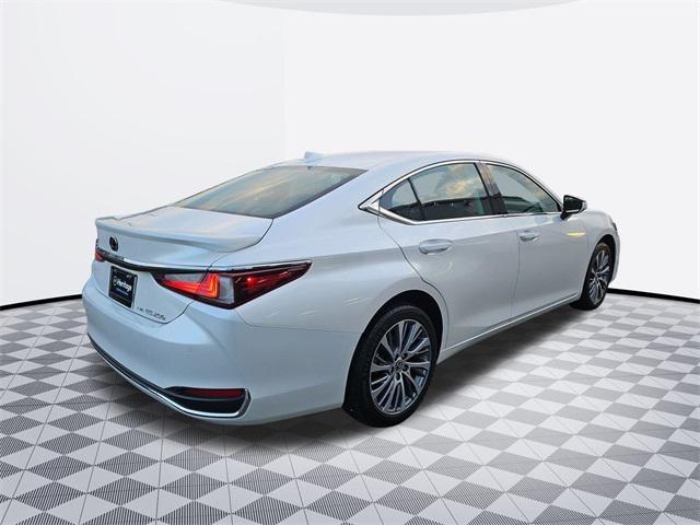 used 2021 Lexus ES 250 car, priced at $27,500