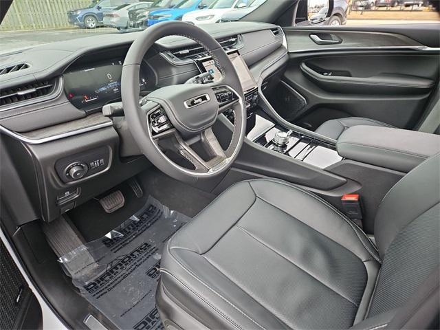 used 2024 Jeep Grand Cherokee car