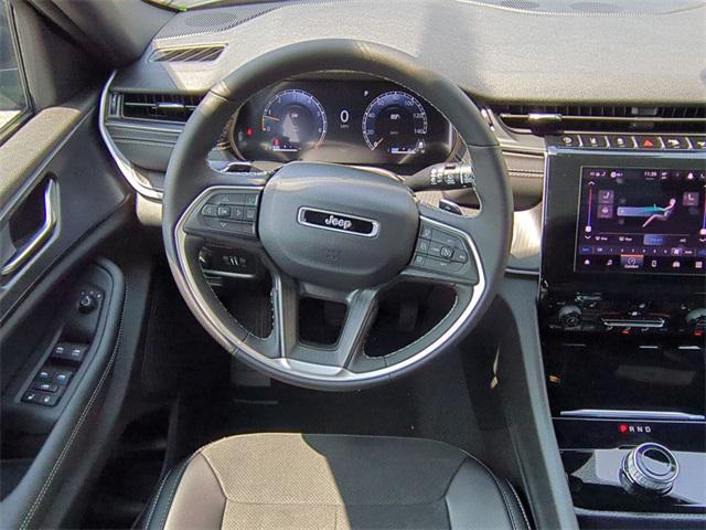 new 2025 Jeep Grand Cherokee car, priced at $44,159