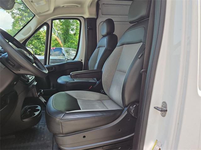 used 2023 Ram ProMaster 2500 car, priced at $31,200