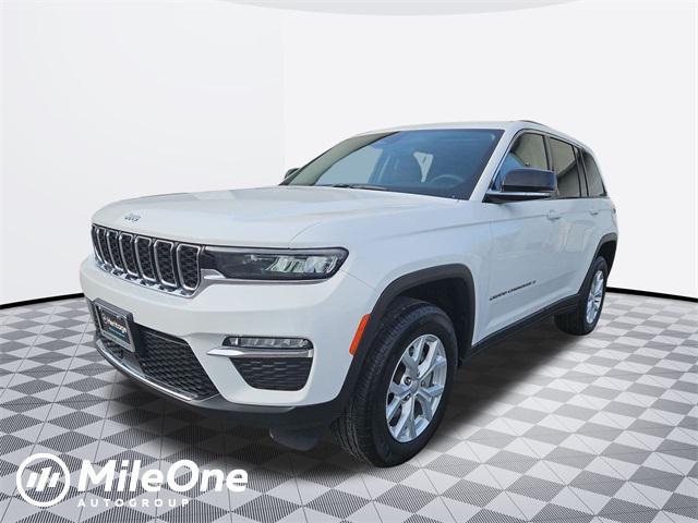 used 2023 Jeep Grand Cherokee car, priced at $33,000