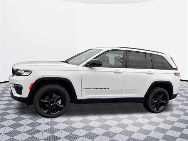 new 2024 Jeep Grand Cherokee car, priced at $42,350