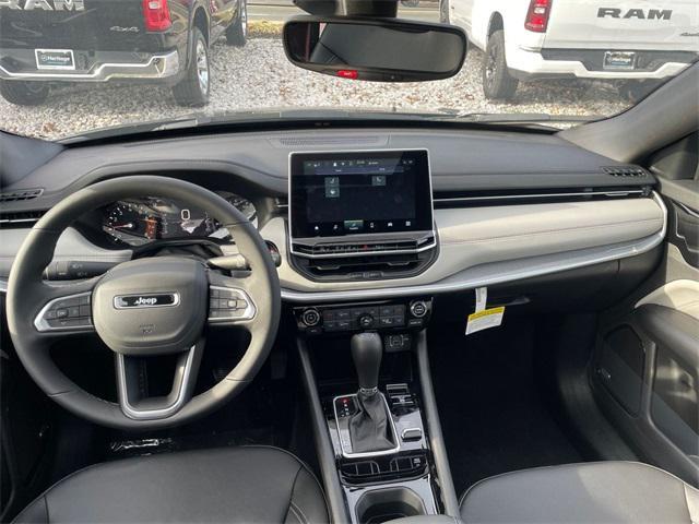 new 2025 Jeep Compass car, priced at $32,322