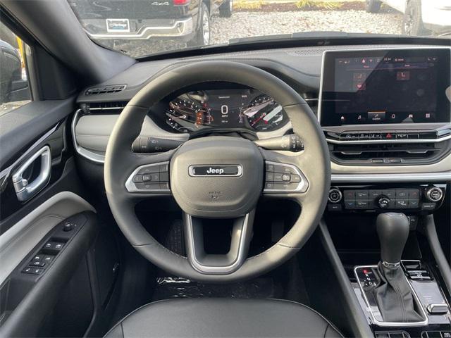 new 2025 Jeep Compass car, priced at $32,322