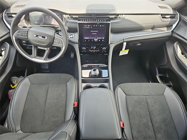 new 2025 Jeep Grand Cherokee car, priced at $42,409