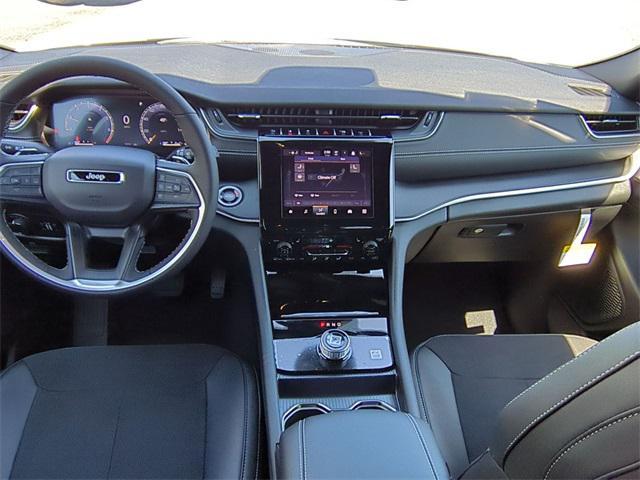 new 2025 Jeep Grand Cherokee L car, priced at $42,707