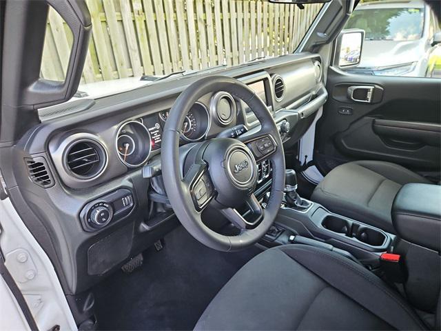 used 2023 Jeep Gladiator car, priced at $30,000