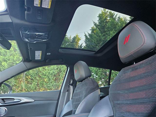 used 2024 Dodge Hornet car, priced at $28,000