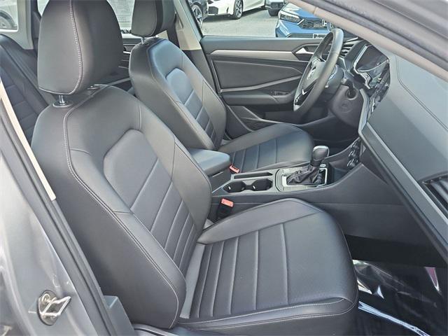 used 2021 Volkswagen Jetta car, priced at $17,400