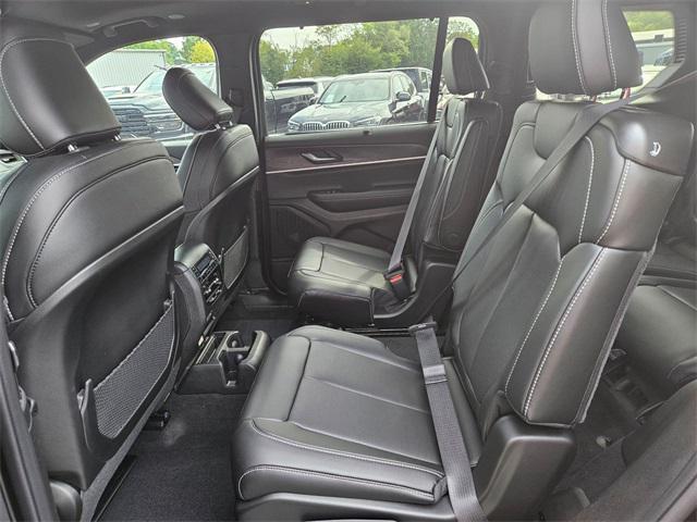 new 2025 Jeep Grand Cherokee L car, priced at $50,772
