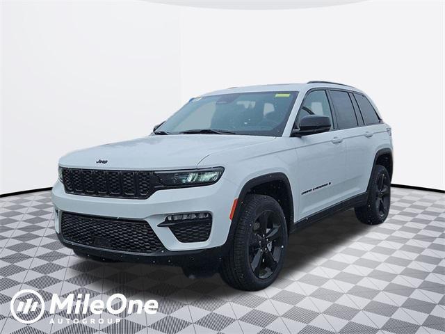 new 2025 Jeep Grand Cherokee car, priced at $45,422