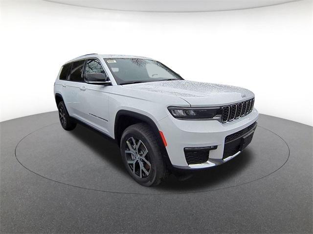 new 2025 Jeep Grand Cherokee L car, priced at $40,219