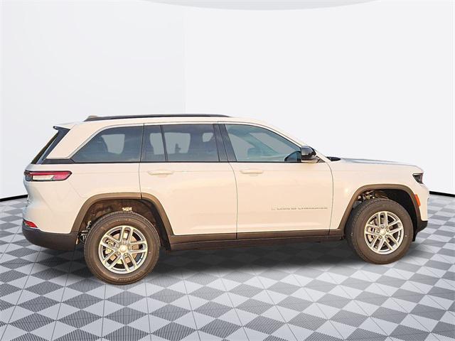 new 2025 Jeep Grand Cherokee car, priced at $37,329