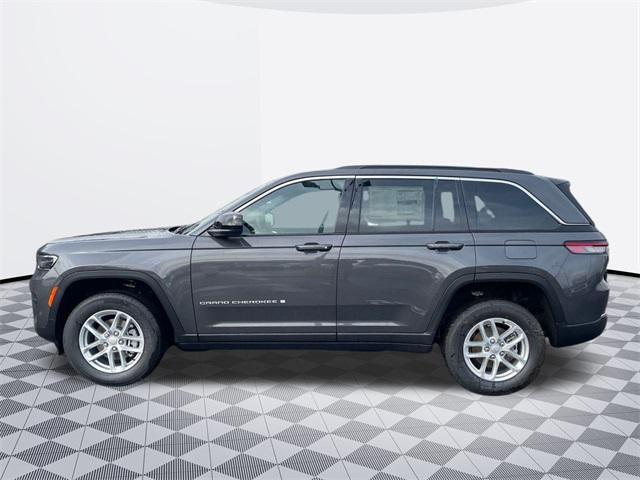 new 2025 Jeep Grand Cherokee car, priced at $40,532