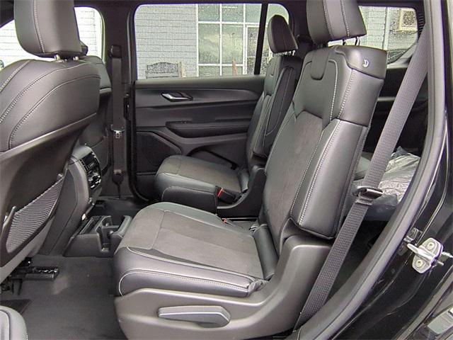 new 2025 Jeep Grand Cherokee L car, priced at $42,793