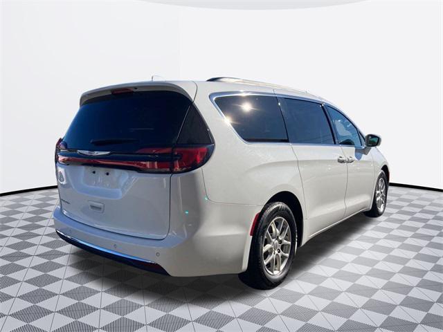 used 2022 Chrysler Pacifica car, priced at $22,000