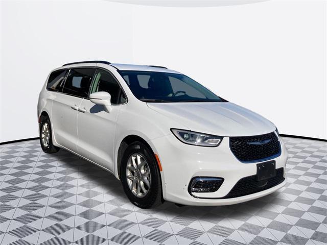 used 2022 Chrysler Pacifica car, priced at $22,000