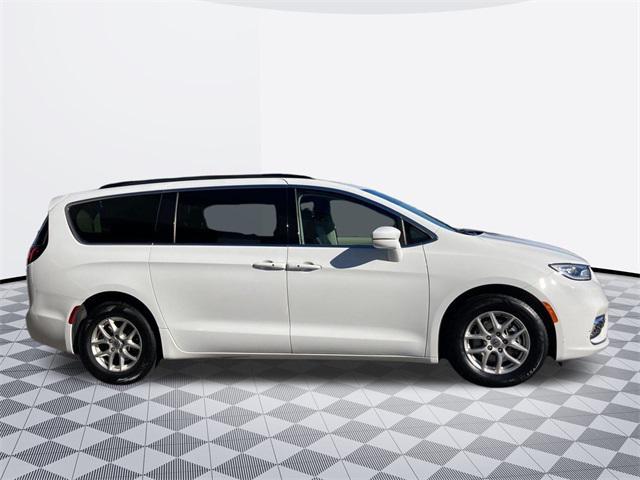 used 2022 Chrysler Pacifica car, priced at $22,000