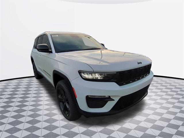 new 2025 Jeep Grand Cherokee car, priced at $50,806