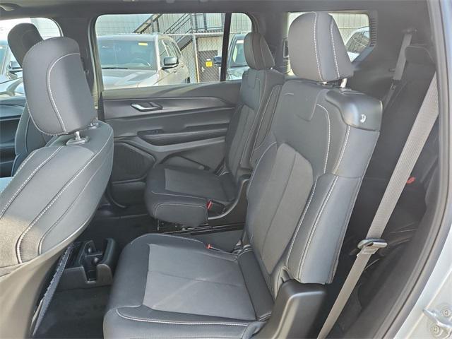 new 2025 Jeep Grand Cherokee L car, priced at $40,715
