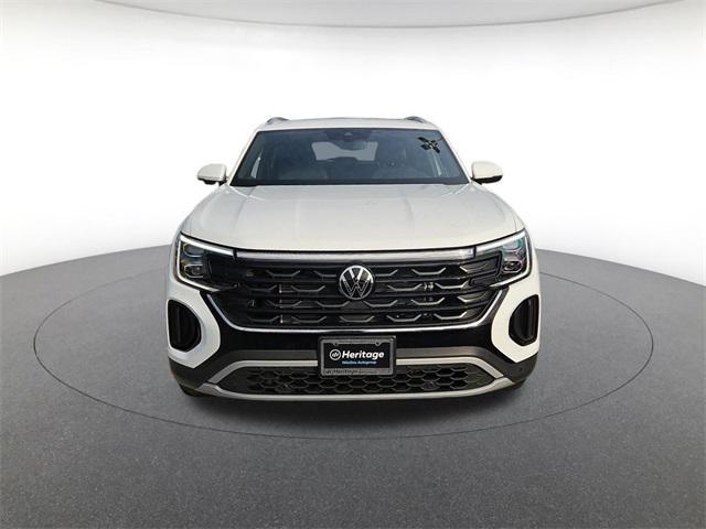 used 2025 Volkswagen Atlas Cross Sport car, priced at $36,400