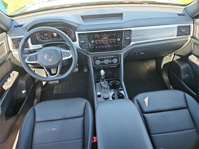 used 2022 Volkswagen Atlas Cross Sport car, priced at $27,500