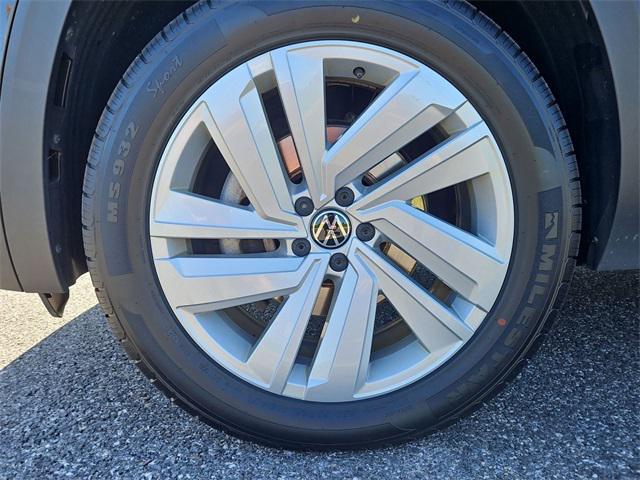 used 2022 Volkswagen Atlas Cross Sport car, priced at $27,500