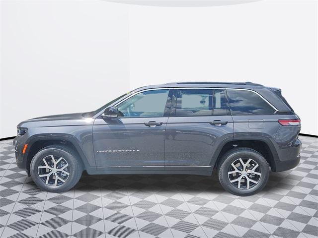 new 2025 Jeep Grand Cherokee car, priced at $47,234