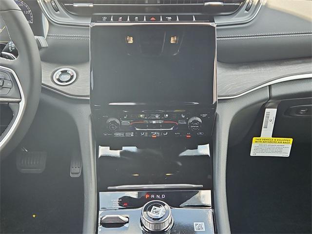 new 2025 Jeep Grand Cherokee car, priced at $47,234