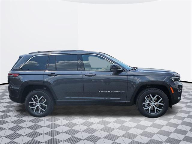 new 2025 Jeep Grand Cherokee car, priced at $47,234