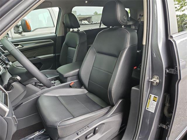 used 2022 Volkswagen Atlas car, priced at $29,000