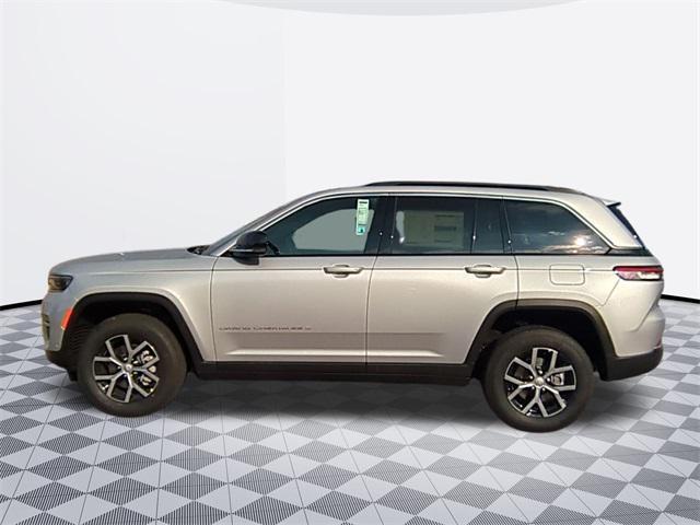 new 2025 Jeep Grand Cherokee car, priced at $46,638