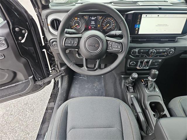 new 2025 Jeep Wrangler car, priced at $39,337
