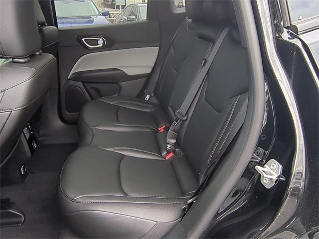 new 2025 Jeep Compass car, priced at $30,812