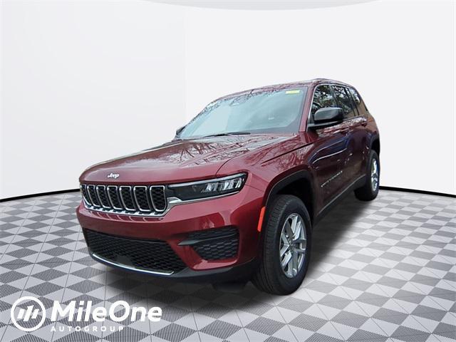 new 2025 Jeep Grand Cherokee car, priced at $38,061