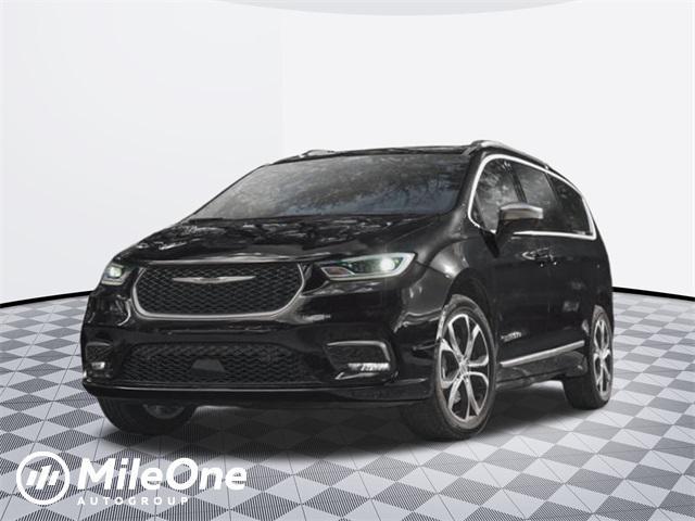 new 2025 Chrysler Pacifica car, priced at $51,265