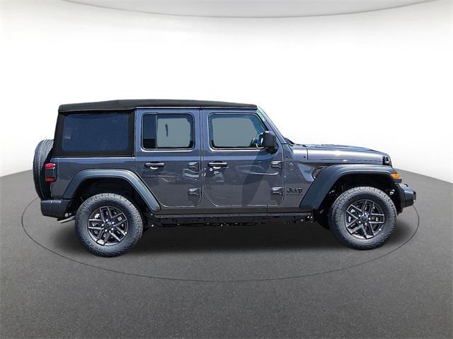 new 2025 Jeep Wrangler car, priced at $43,476